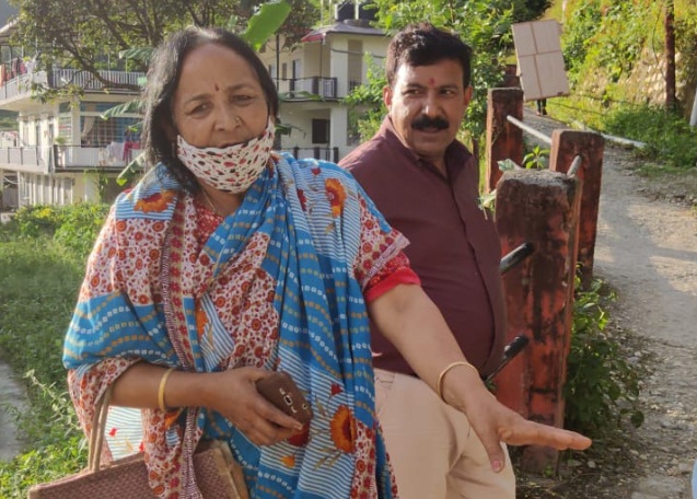 नगर पालिका अध्यक्ष रमेश सेमवाल