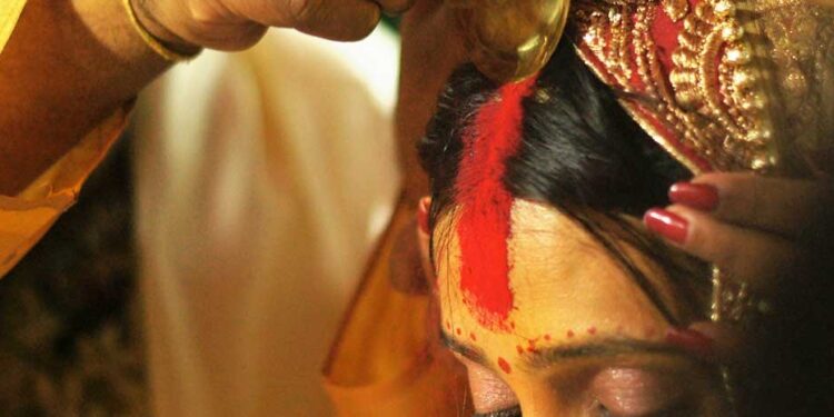 स्टेज पर प्रेमी ने भरी दुल्‍हन की मांग, दुल्हे के साथ हुई विदाई, जानें पूरा मामला