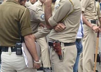 कबाड़ियों के पास इतने करोड़ की संपत्ति? अधिकारियों के भी उड़े होश