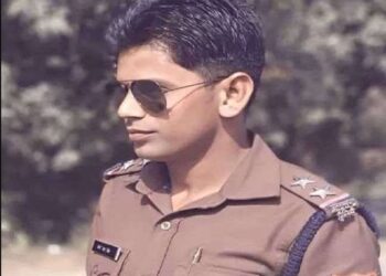 उत्तराखंड : जांबाज इंस्पेक्टर को सलाम, युवक को बचाने के लिए दे दी जान
