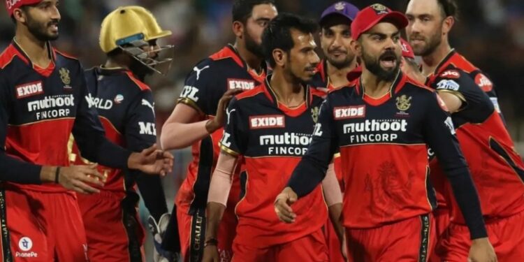 RCB के लिए सबसे बड़ा सिरदर्द बना 11 करोड़ का ये खिलाड़ी, टीम पर बन गया बोझ