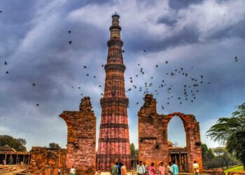 ज्ञानवापी मस्जिद, ताज महल के बाद अब कुतुब मीनार को लेकर किया गया ये दावा!