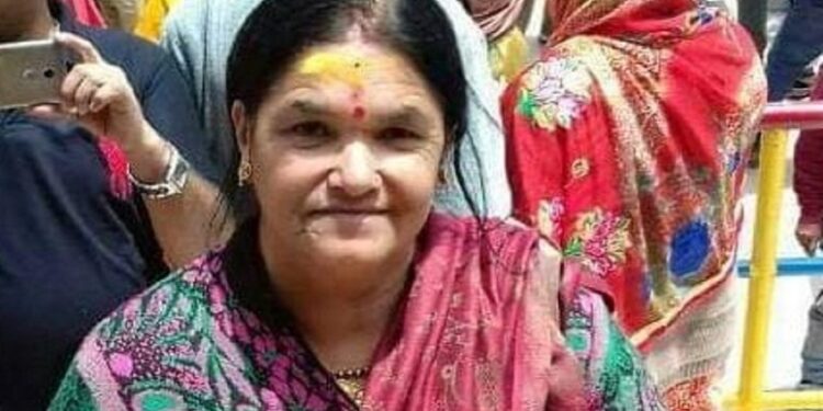 चंपावत में CM धामी के खिलाफ कांग्रेस ने इस महिला कैंडिडेट पर खेला दांव