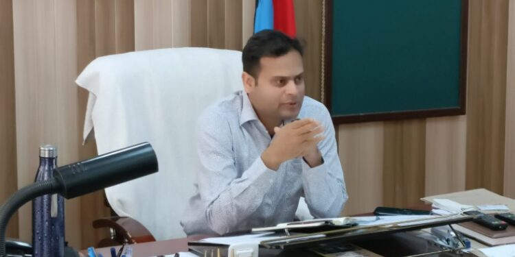 उत्तरकाशी एसपी बोले – नशे के अवैध कारोबार पर कसेंगे नकेल, फील्ड में उतरी टीम