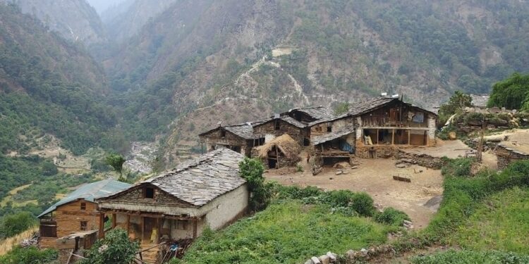 नेपाल भी कर रहा अतिक्रमण, कब्जा ली भारत की 5 हेक्टेयर जमीन नेपाल भी कर रहा अतिक्रमण, कब्जा ली भारत की 5 हेक्टेयर जमीन