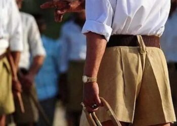 कर्नाटक में जलाई गई ‘खाकी निकर’, तो RSS ने शुरू किया ‘चड्डी कैंपेन’