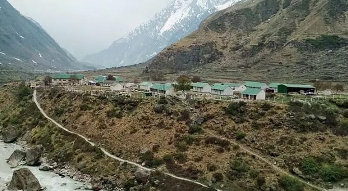 China बॉर्डर के पास वीरान पड़े गांवों को दोबारा बसाएगी मोदी सरकार, एक्शन प्लान और बजट तैयार China बॉर्डर के पास वीरान पड़े गांवों को दोबारा बसाएगी मोदी सरकार, एक्शन प्लान और बजट तैयार