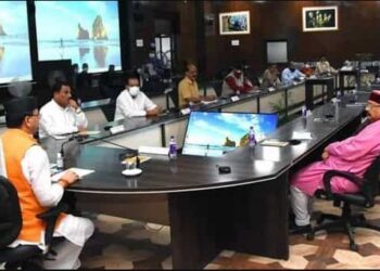 उत्तराखंड : कैबिनेट से बहार हो सकते हैं ये मंत्री… हाई कमान से बड़े ऐलान की सुगबुगाहट