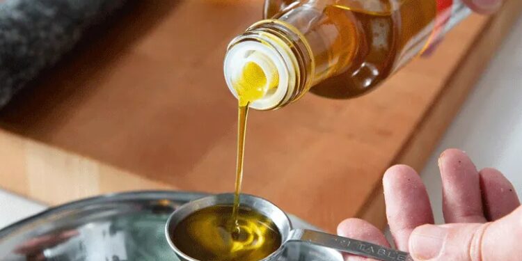 उत्तराखंड : सरसो तेल का सैंपल फेल, विक्रेता व उत्पादनकर्ता पर जुर्माना उत्तराखंड : सरसो तेल का सैंपल फेल, विक्रेता व उत्पादनकर्ता पर जुर्माना