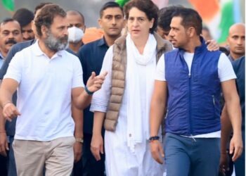 प्रियंका के लिए संसद का ‘रास्ता’ बनाएंगे भाई राहुल