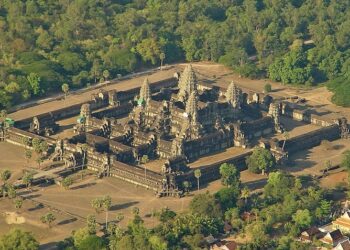 इस देश में है दुनिया का सबसे बड़ा हिंदू मंदिर, भारत करा रहा है जीर्णोद्धार