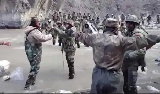 उलटा चीन भारत को डांटे! खदेड़े जाने के बाद बताई भारतीय सेना की गलती उलटा चीन भारत को डांटे! खदेड़े जाने के बाद बताई भारतीय सेना की गलती