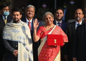 बजट: वादों को पूरा करने का एक साधन