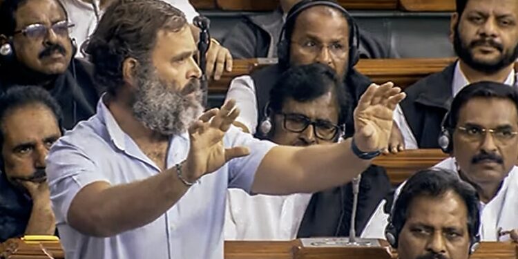 संसद में क्या होता है विशेषाधिकार हनन का मामला, राहुल गांधी पर क्यों शुरू हुई कार्रवाई? संसद में क्या होता है विशेषाधिकार हनन का मामला, राहुल गांधी पर क्यों शुरू हुई कार्रवाई?