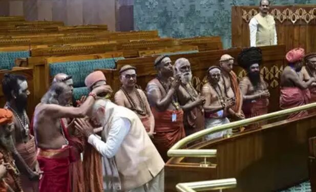 दिग्गजों के सहारे PM मोदी ने 5 दक्षिणी राज्यों के सामने खींची नई लकीर?
