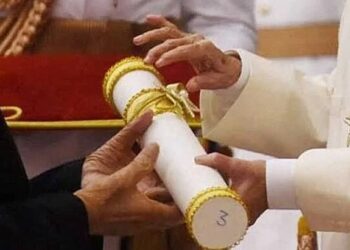 लिखित सहमति, वचन पत्र पर हस्ताक्षर; ऐसे ‘अवॉर्ड-वापसी’ रोकेगी केंद्र सरकार?