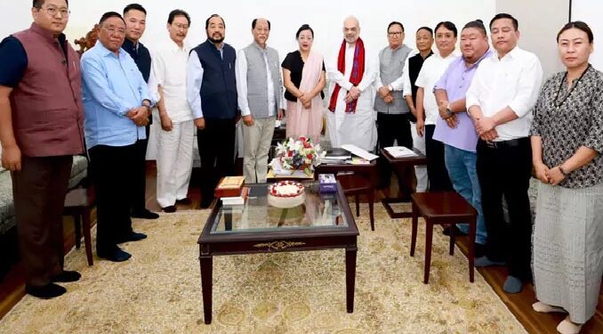 नागा नेताओं का दावा- ईसाइयों और आदिवासियों को UCC से बाहर रखेगी सरकार! नागा नेताओं का दावा- ईसाइयों और आदिवासियों को UCC से बाहर रखेगी सरकार!