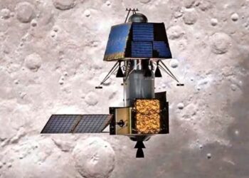 चंद्रयान-3 कैसे भेजता है तस्वीरें, ISRO से कैसे होता है संपर्क? जानें सबकुछ