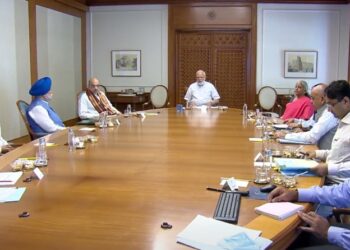 मोदी मंत्रिमंडल में कई बड़े फैसले, रेलवे के 7 बड़े प्रोजेक्ट के साथ इन योजनाओं को मिली मंजूरी