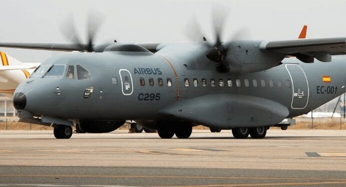 भारत को आज मिलने जा रहा है पहला C-295 एयरक्राफ्ट, जानें- क्यों खास है यह भारत को आज मिलने जा रहा है पहला C-295 एयरक्राफ्ट, जानें- क्यों खास है यह