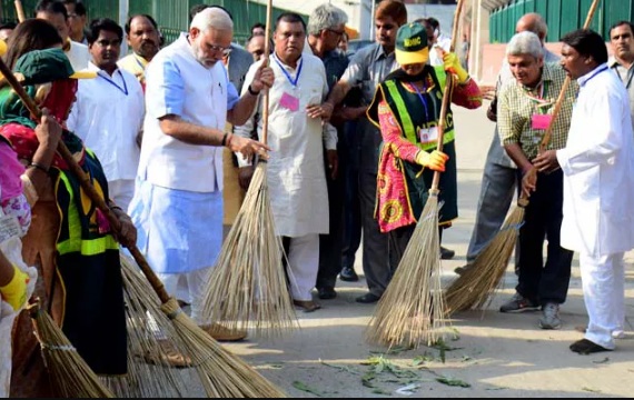 वो 5 परंपराएं जो पीएम मोदी ने एक झटके में तोड़ दीं! वो 5 परंपराएं जो पीएम मोदी ने एक झटके में तोड़ दीं!
