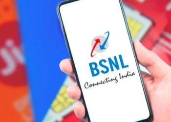 कितना कमाता है BSNL, जानें Jio-Airtel-Vi सहित किस कंपनी पर सबसे ज्यादा कर्ज