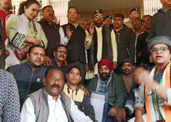 कांग्रेस ने उठाई अनियंत्रित खरीद-फरोख्त रोकने की मांग