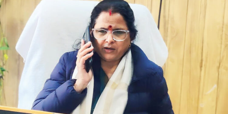 नाबालिग से दुष्कर्म व गर्भपात के मामले में महिला आयोग सख्त