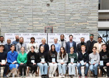 यूपीईएस में रूसी छात्रों ने सामाजिक-सांस्कृतिक अनुभवों को साझा किया