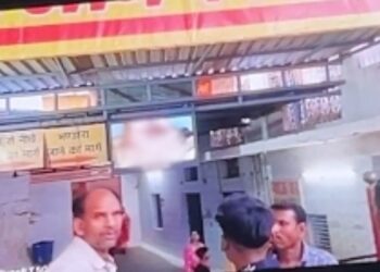 छत्तीसगढ़ : विश्व प्रसिद्ध मंदिर में LED पर चलने लगा अश्लील वीडियो, मचा बवाल