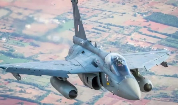 डिजिटल फ्लाई बाय वायर फ्लाइट कंट्रोल कंप्यूटर से लैस हुआ LCA Tejas Mk1A, जानिए खासियत डिजिटल फ्लाई बाय वायर फ्लाइट कंट्रोल कंप्यूटर से लैस हुआ LCA Tejas Mk1A, जानिए खासियत