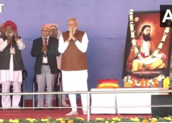 वाराणसी : संत रविदास के बहाने PM मोदी दलितों को साधने की कोशिश