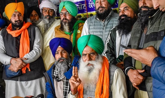 किसानों ने क्यों ठुकराया सरकार का प्रस्ताव, केंद्र के सुझाव में क्या-क्या था? किसानों ने क्यों ठुकराया सरकार का प्रस्ताव, केंद्र के सुझाव में क्या-क्या था?