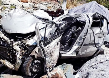 त्यूणी क्षेत्र में कार खाई में गिरी, 6 लोगों की मौत, एक घायल