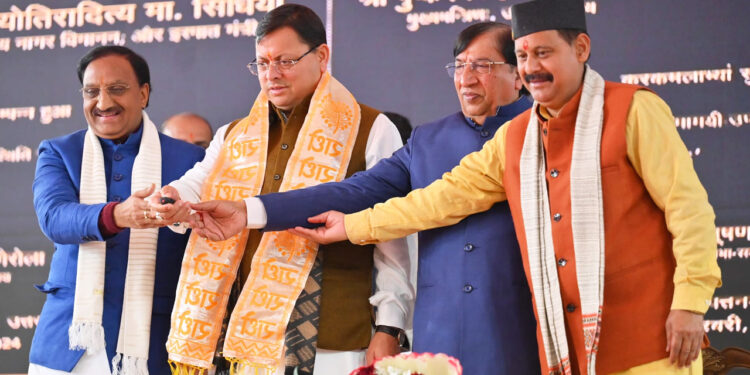 मुख्यमंत्री ने किया जौलीग्रान्ट एयरपोर्ट पर नवनिर्मित टर्मिनल भवन फेज-2 का लोकार्पण