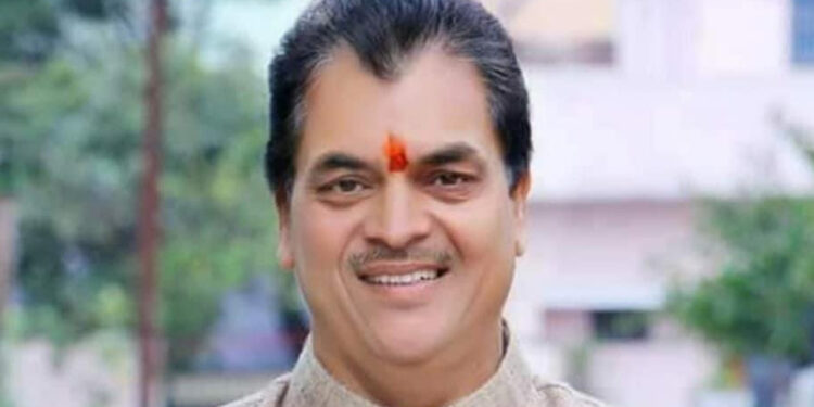 देवतुल्य जनता आगामी लोकसभा चुनाव में भाजपा को सभी 5 सीटें जीताएगी