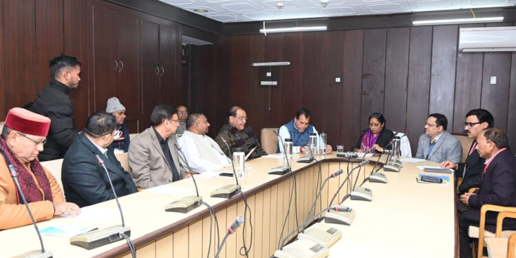 नेता प्रतिपक्ष आर्य व प्रीतम सिंह ने कार्य मंत्रणा समिति से दिया इस्तीफा