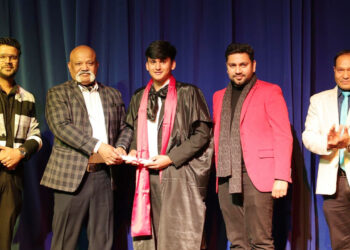 तुलाज इंटरनेशनल स्कूल में ग्रेजुएशन समारोह हुआ आयोजित