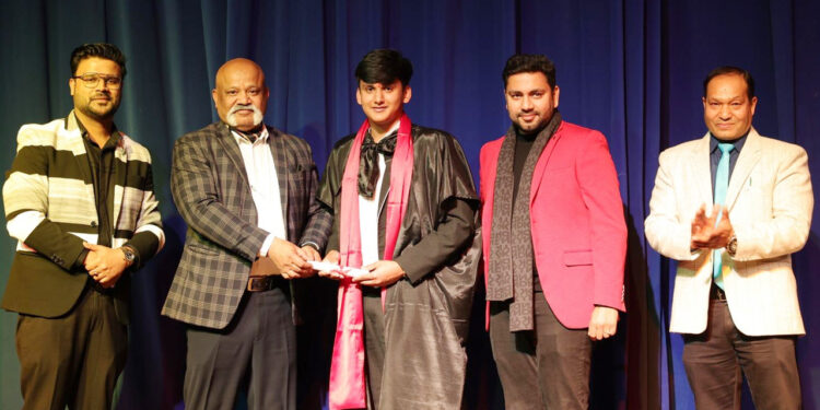 तुलाज इंटरनेशनल स्कूल में ग्रेजुएशन समारोह हुआ आयोजित