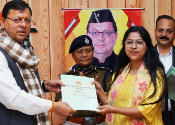 मुख्यमंत्री ने 27 डिप्टी जेलरों व 285 बंदी रक्षकों को वितरित किए नियुक्ति-पत्र