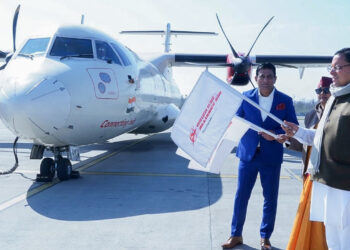 सीएम ने अयोध्या, अमृतसर व वाराणसी के लिये हवाई सेवाओं का किया शुभारम्भ