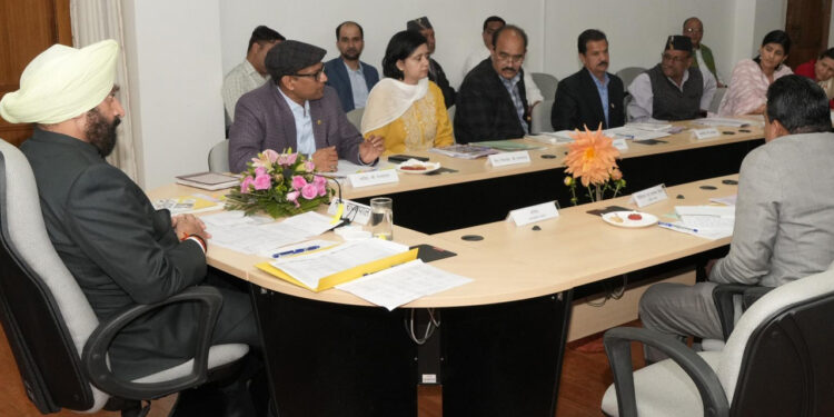 बाल कल्याण परिषद अपनी वित्तीय संसाधन बढ़ाएं : राज्यपाल