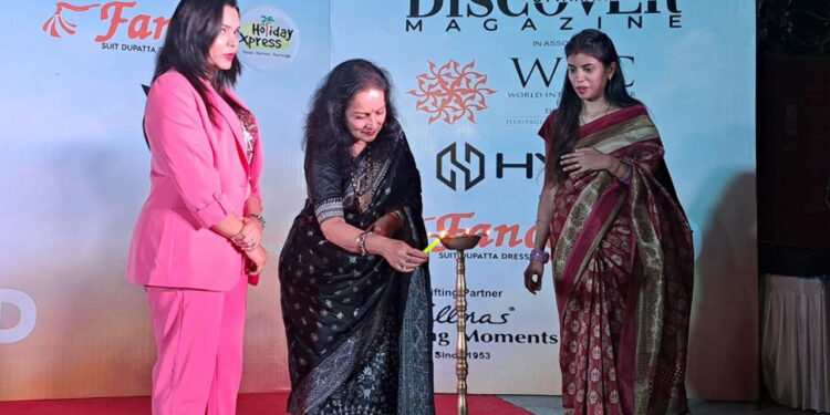 50 उत्कृष्ट कार्य करने वाली महिलाओं को हिमानी शिवपुरी ने किया सम्मानित