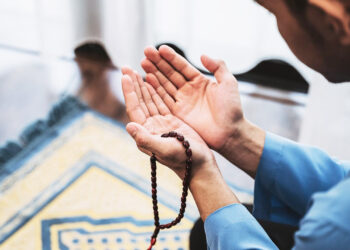 समाज को बेहतर बनाने का मौका देता है रमजान : नदवी