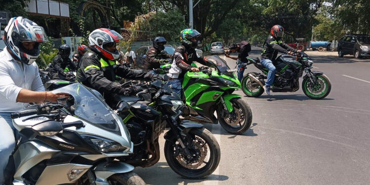 बाइक रैली आयोजित कर दिया पर्यावरण बचाओ का संदेश