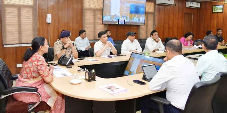 केन्द्रीय गृह सचिव ने मुख्य सचिव राधा रतूड़ी से लिया चारधाम यात्रा का अपडेट