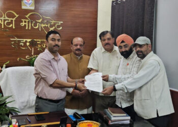 कोविड वैक्सीन मामले की उच्चस्तरीय जांच हो : कांग्रेस