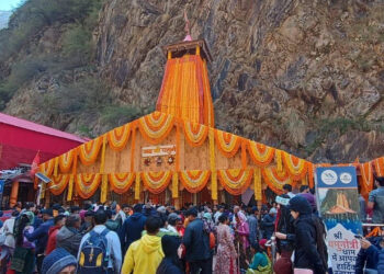 The doors of Gangotri and Yamunotri Dham opened