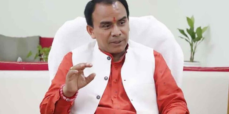 दो चरणों में होगी प्राथमिक शिक्षकों की भर्ती : डा. धन सिंह रावत