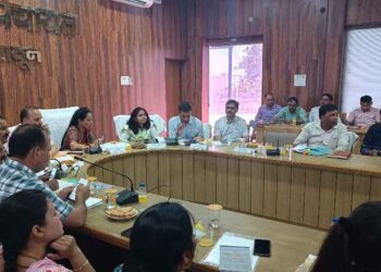 जनप्रतिनिधियों के प्रस्ताव गंभीरता से लेते हुए कार्ययोजना में शामिल किये जाएं: मधु चौहान